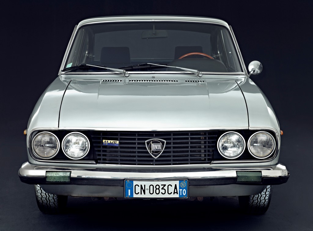 Lancia 2000HF